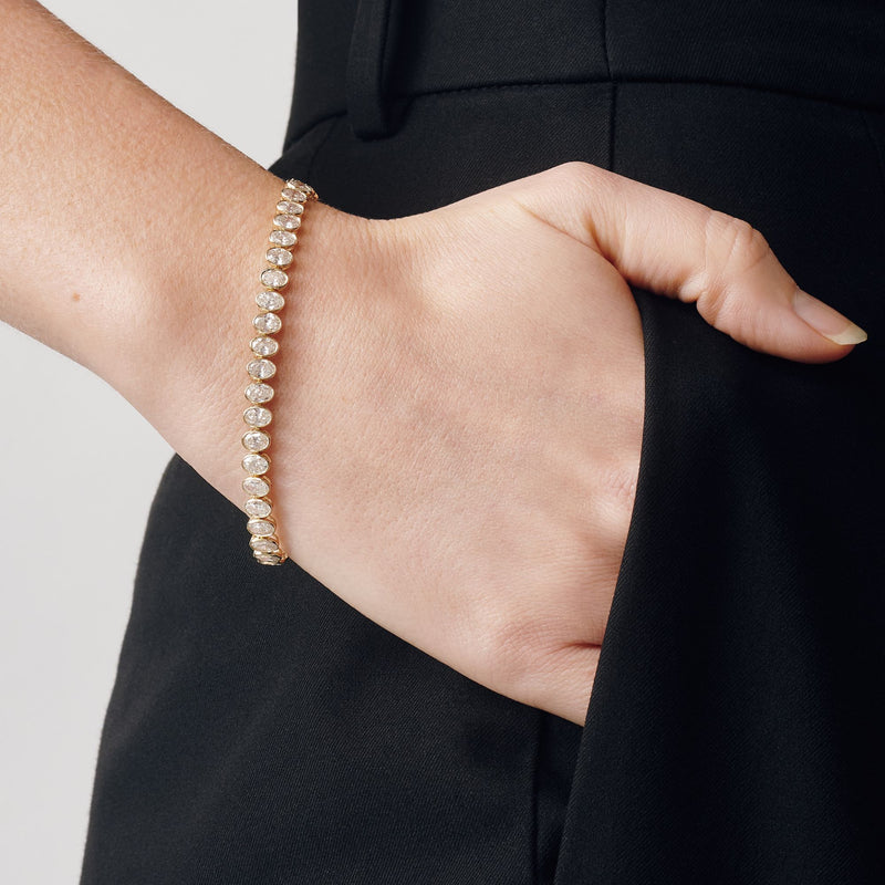 Briony | 9ct Yellow Gold 8.41ct tw. Lab Grown Diamond Oval Tennis Bracelet