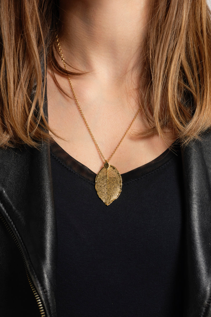 24k Gold Dipped Rose Leaf Pendant Necklace