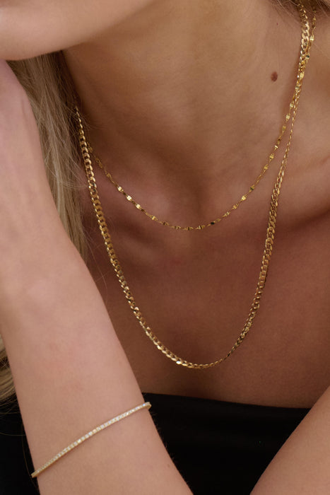 9ct Yellow Gold Solid Curb Chain Necklace (4mm) 22 inch