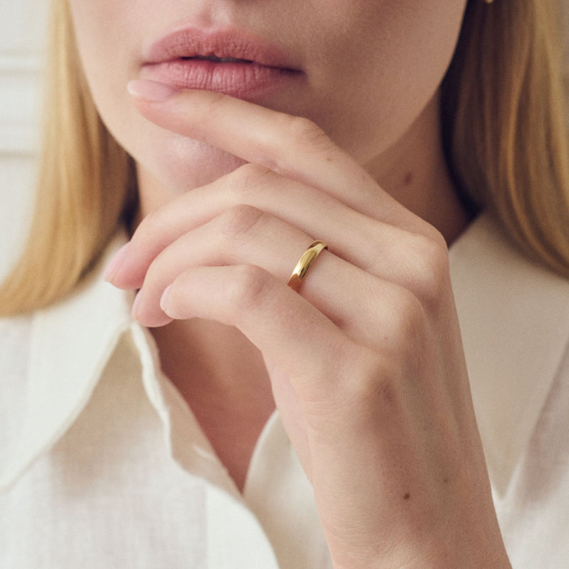 Classic 9ct Yellow Gold D-Shape Wedding Band Ring - 3mm