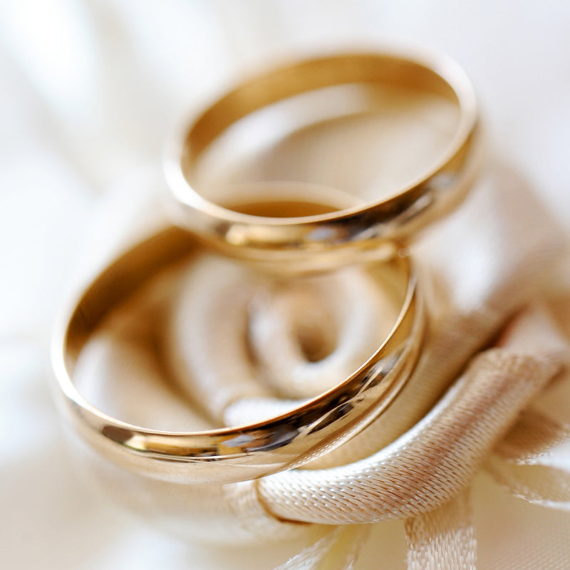 Classic 9ct Yellow Gold Court Wedding Band Ring - 4mm