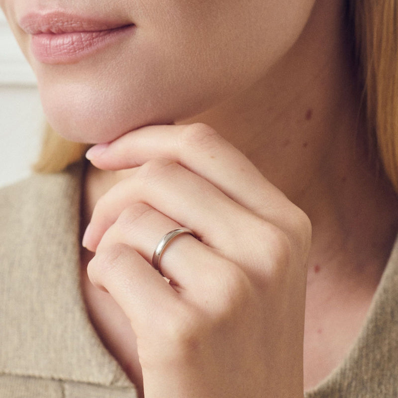 Classic 9ct White Gold D-Shape Wedding Band Ring - 3mm