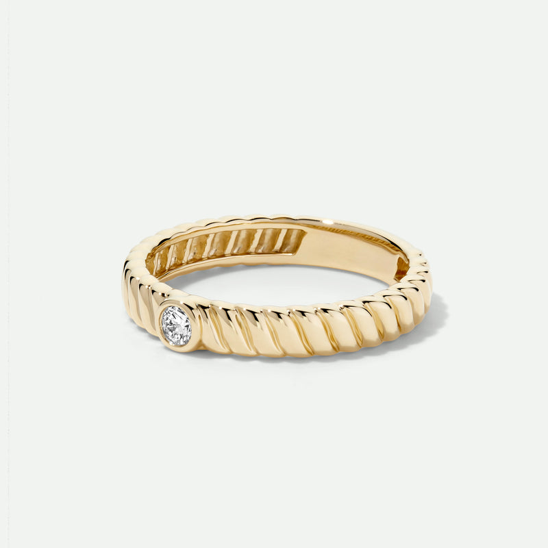 Arianna - 9ct Yellow Gold Lab Grown Diamond Bezel Set Solitaire Band Ring - image 2