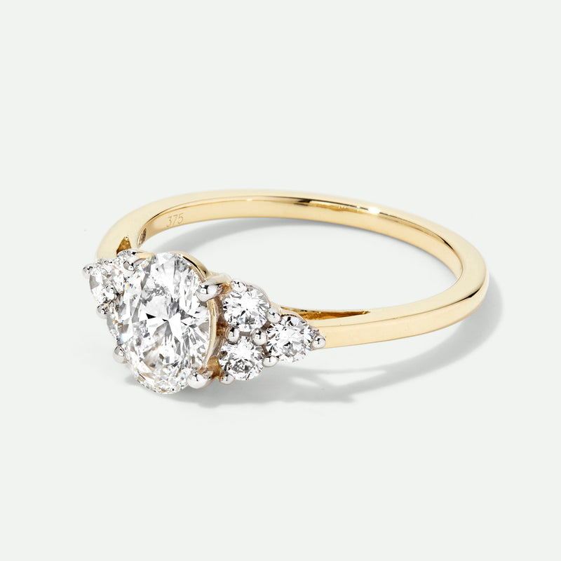 Samara | 9ct Yellow Gold 1.12ct tw. Lab Grown Diamond Oval Cluster Engagement Ring