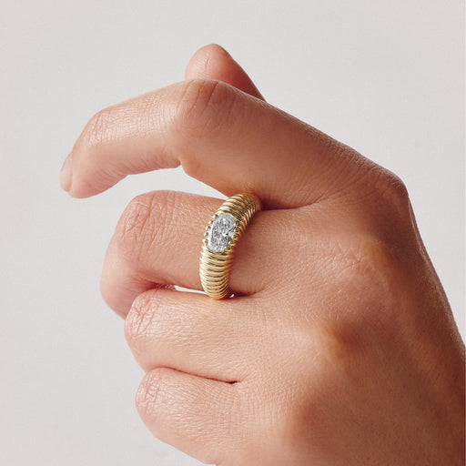 Ria - 9ct Yellow Gold 1ct tw. Lab Grown Diamond East-West Ring - image 2