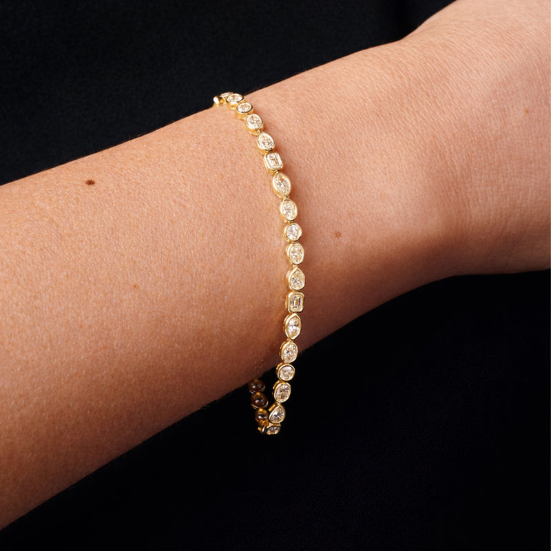 Monroe | 9ct Yellow Gold 4.85ct tw. Lab Grown Diamond Mixed Shape Tennis Bracelet