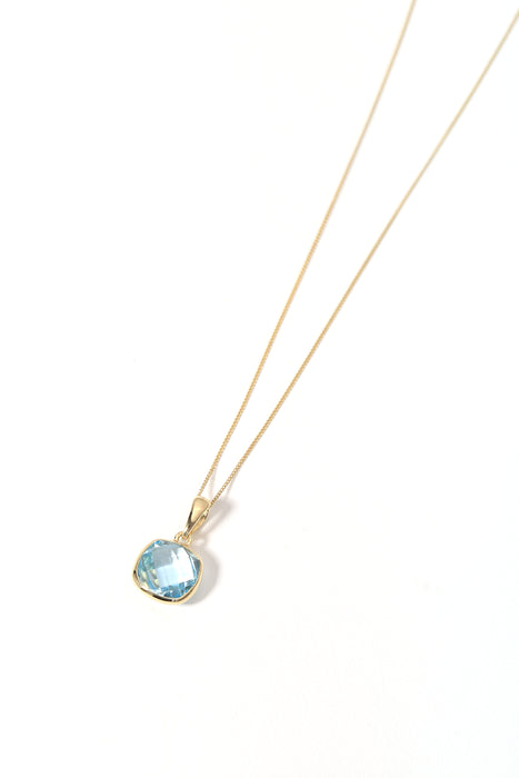 9ct Yellow Gold Sky Blue Topaz Pendant